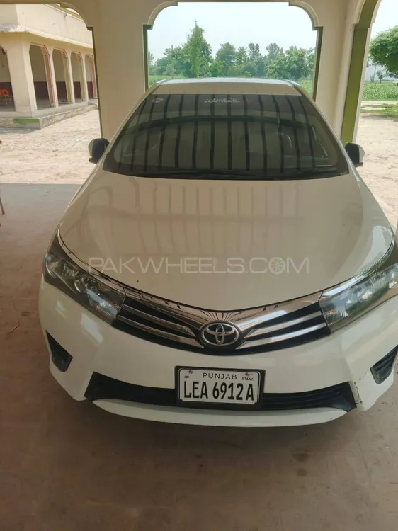 Toyota Corolla 2016 for Sale in Sargodha Image-1