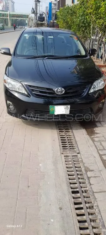 Toyota Corolla 2013 for Sale in Lahore Image-1