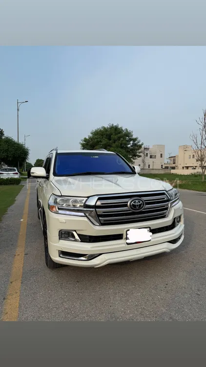 Toyota Land Cruiser 2013 for Sale in Lahore Image-1
