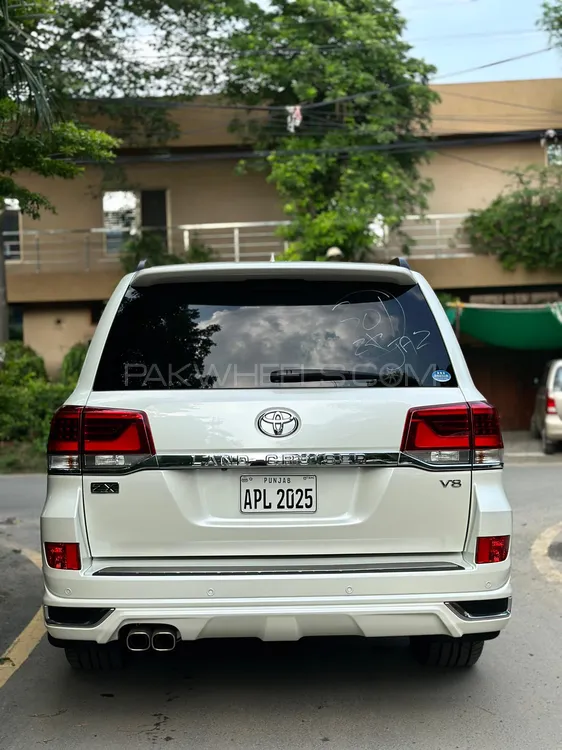Toyota Land Cruiser 2020 for Sale in Lahore Toyota Land Cruiser 2020 for Sale in Lahore Image-6