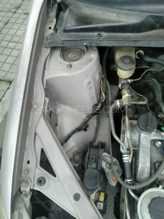 Toyota Platz 2001 for Sale in Swabi Image-1