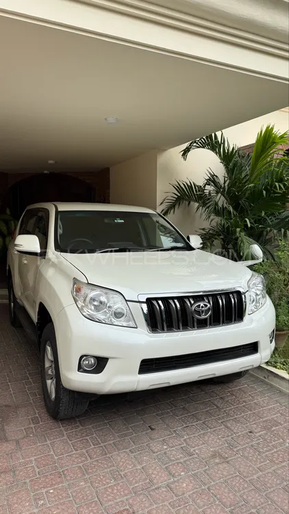 Toyota Prado 2010 for Sale in Karachi Image-1
