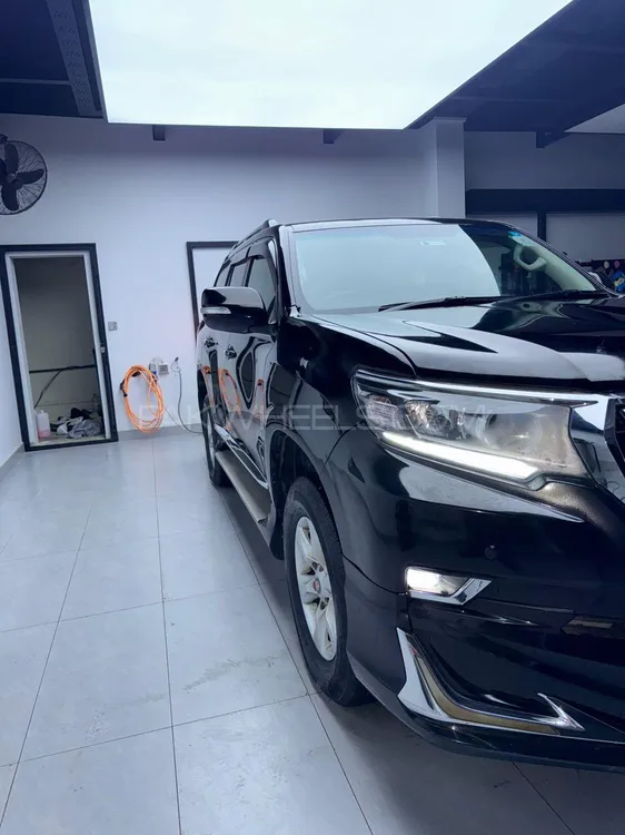 Toyota Prado 2010 for Sale in Gujrat Image-1