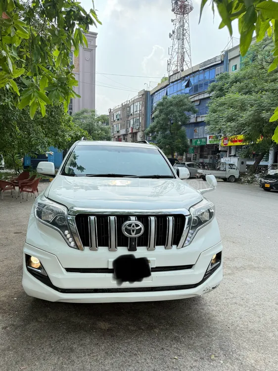 Toyota Prado 2012 for Sale in Islamabad Image-1