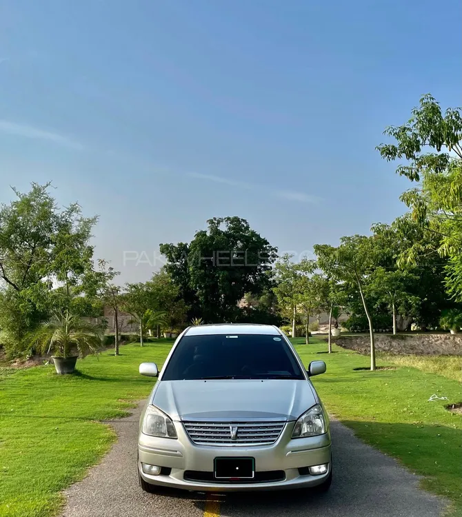 Toyota Premio 2005 for Sale in Multan Image-1