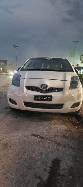 Toyota Vitz 2008 for Sale in Peshawar Image-1