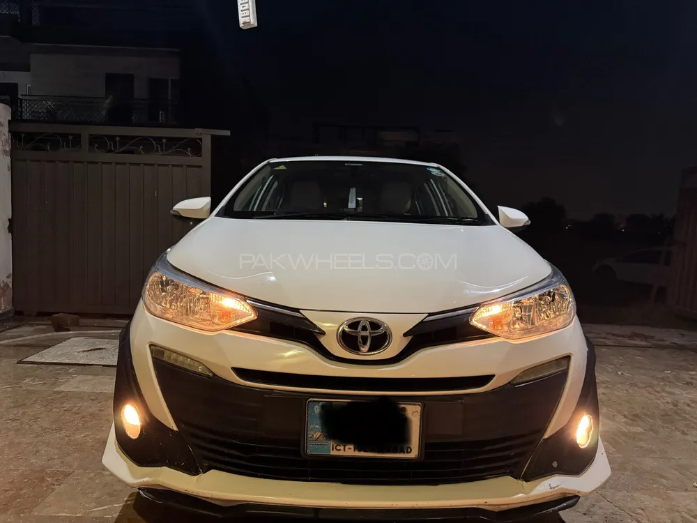 Toyota Yaris Sedan 2021 for Sale in Islamabad Image-1