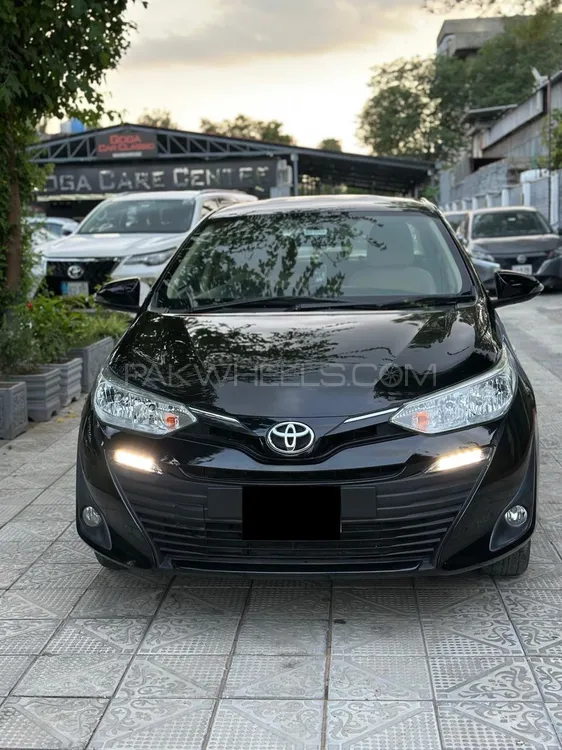 Toyota Yaris Sedan 2021 for Sale in Islamabad Image-1