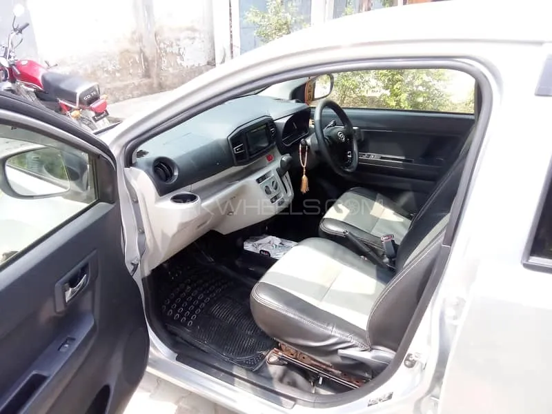 Daihatsu Mira 2017 for Sale in Attock Image-1