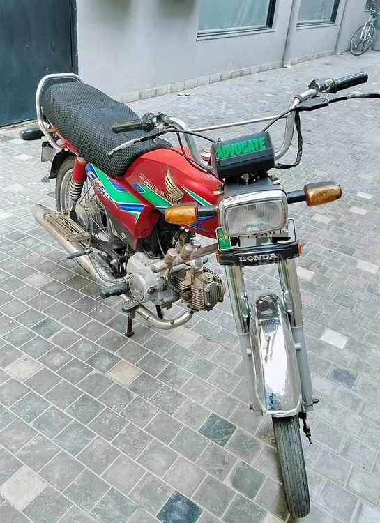 Honda CD 70 2017 for Sale Image-1