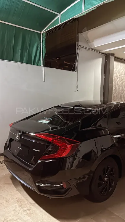 Honda Civic 2016 for Sale in Faisalabad Image-1