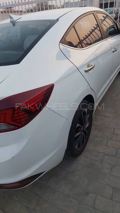 Hyundai Elantra 2022 for Sale in Lahore Image-1