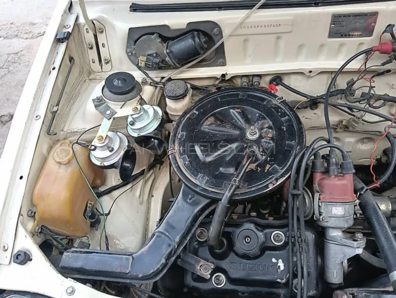 Suzuki Mehran 2004 for Sale in Islamabad Image-1