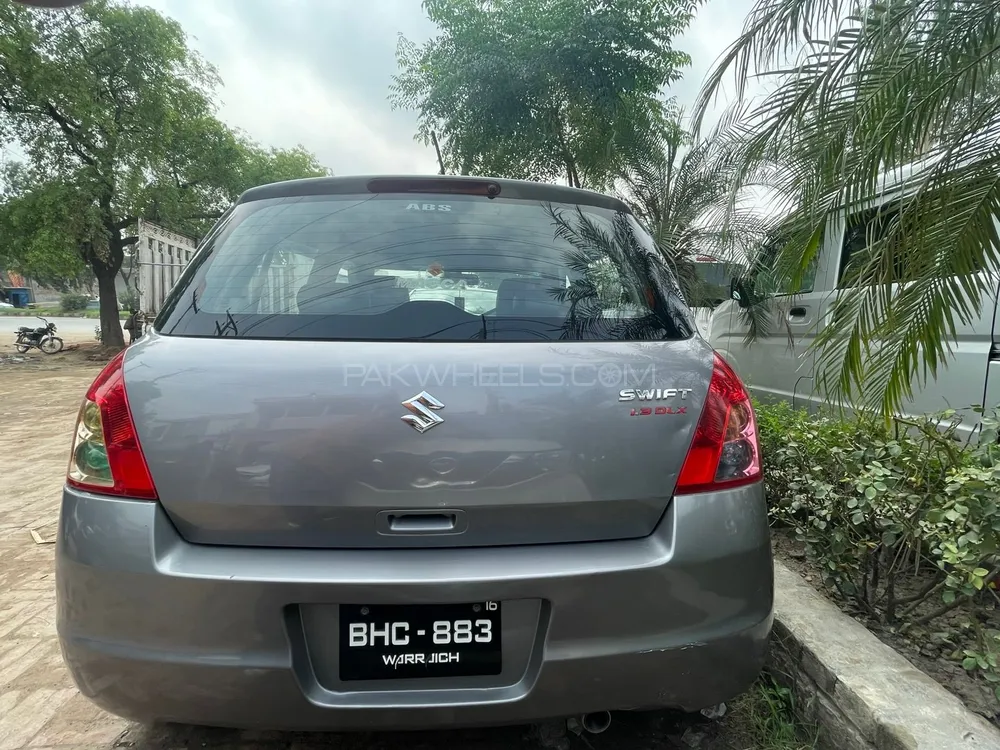 Suzuki Swift 2016 for Sale in Gujranwala Image-1