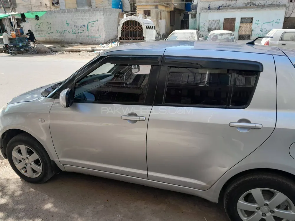Suzuki Swift 2018 for Sale in Karachi Image-1