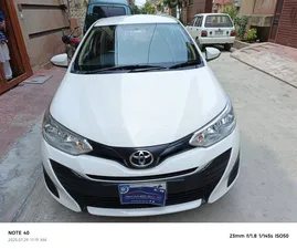 Toyota Yaris Sedan GLI MT 1.3 2020 for Sale