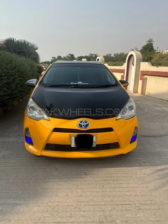 Toyota Aqua 2013 for Sale in Islamabad Image-1
