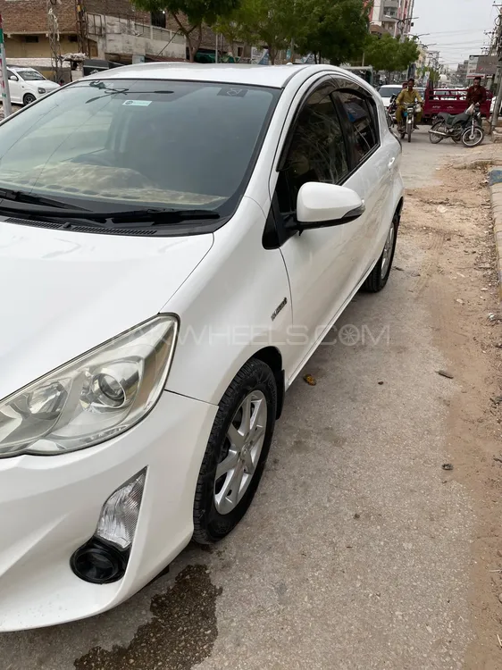 Toyota Aqua 2015 for Sale in Hyderabad Image-1