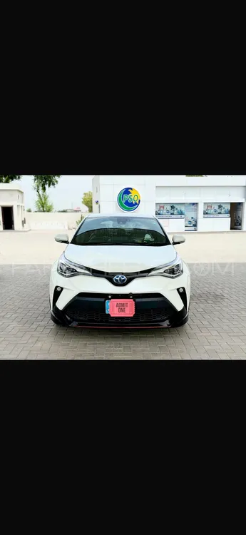Toyota C-HR 2020 for Sale in Lahore Image-1