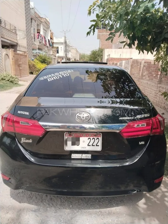 Toyota Corolla 2016 for Sale in Multan Image-1