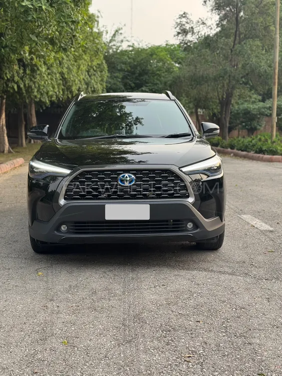 Toyota Corolla Cross 2024 for Sale in Lahore Image-1