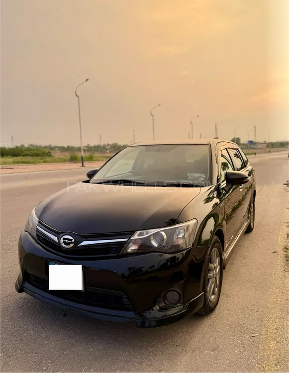 Toyota Corolla Fielder 2014 for Sale in Islamabad Image-1