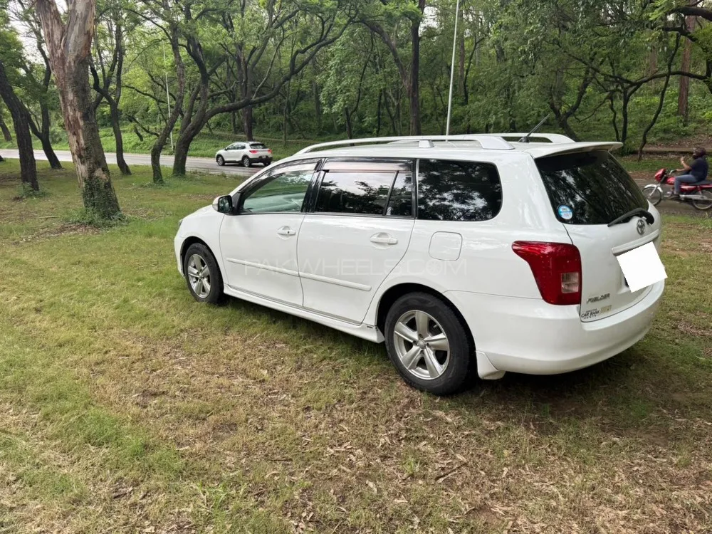 Toyota Corolla Fielder 2006 for Sale in Islamabad Image-1
