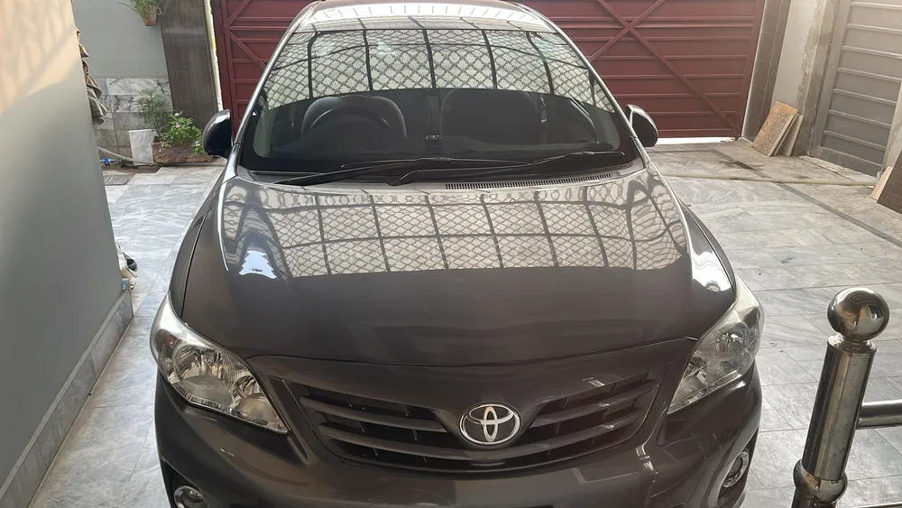 Toyota Corolla 2011 for Sale in Peshawar Image-1