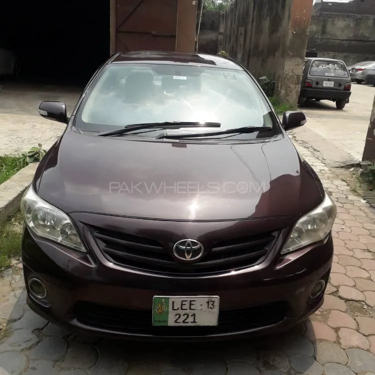 Toyota Corolla 2013 for Sale in Lahore Image-1