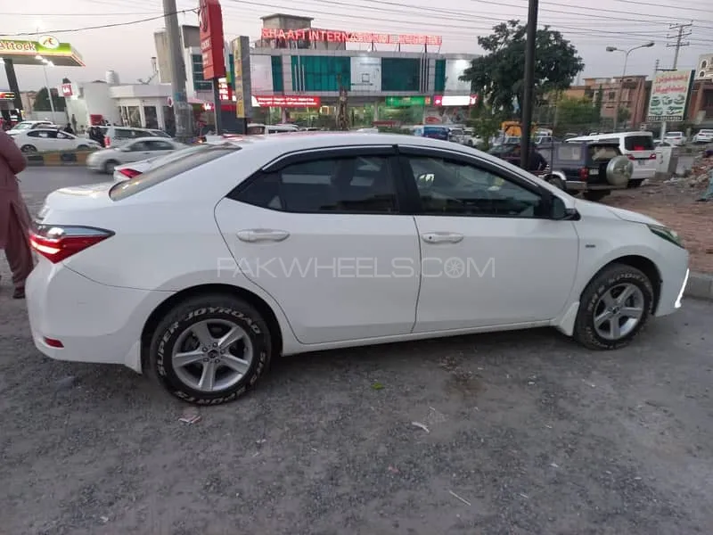 Toyota Corolla 2019 for Sale in Islamabad Image-1