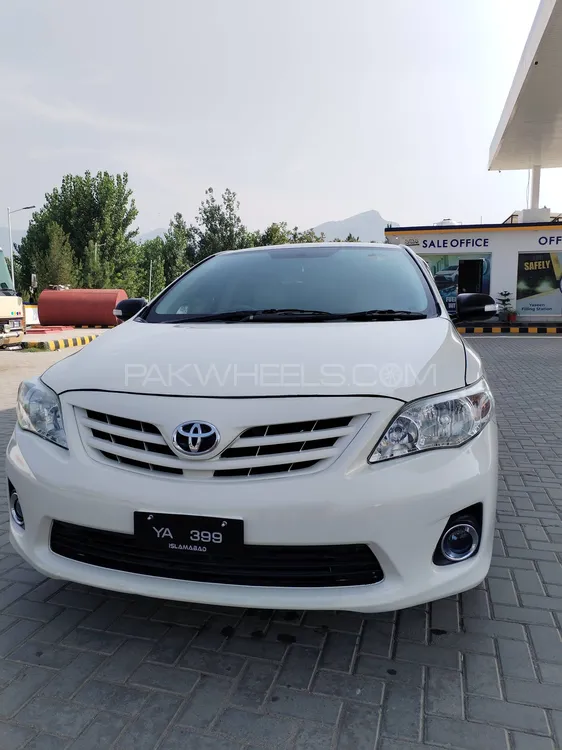 Toyota Corolla 2013 for Sale in Malakand Agency Image-1