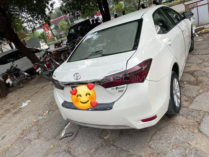 Toyota Corolla 2017 for Sale in Gujrat Image-1