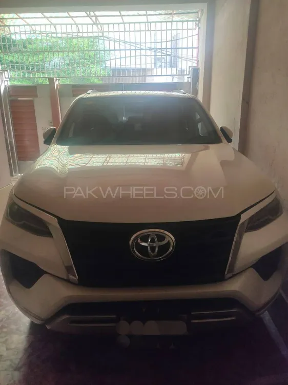Toyota Fortuner 2022 for Sale in Faisalabad Image-1