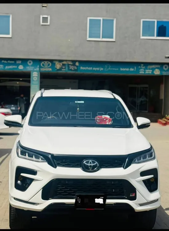 Toyota Fortuner 2024 for Sale in Lahore Image-1