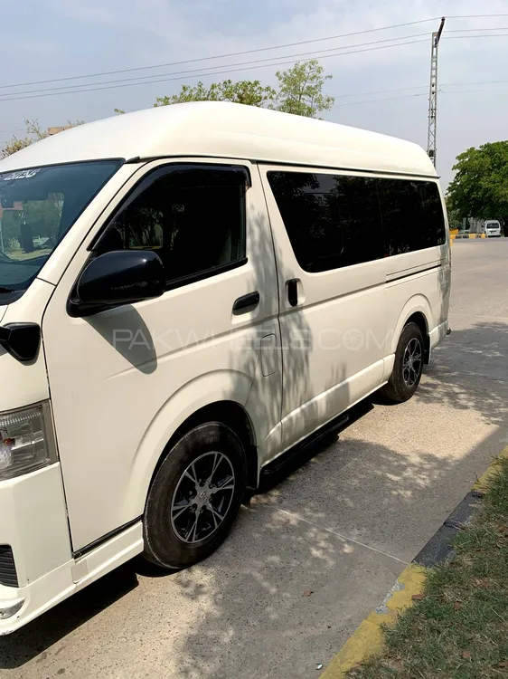 Toyota Hiace 2014 for Sale in Taxila Image-1