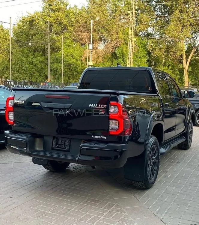 Toyota Hilux 2021 for Sale in Islamabad Image-1