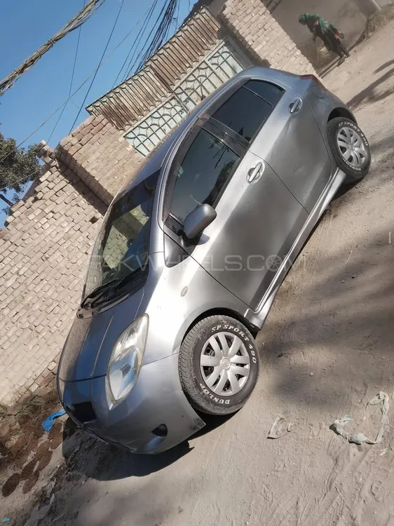 Toyota Vitz 2007 for Sale in Sukkur Image-1