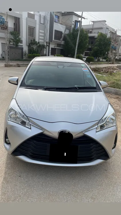 Toyota Vitz 2018 for Sale in Hyderabad Image-1