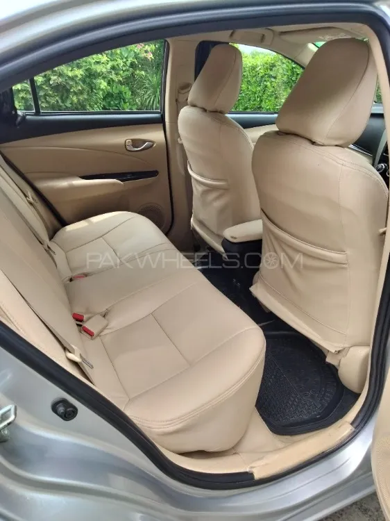 Toyota Yaris Sedan 2021 for Sale in Lahore Image-1