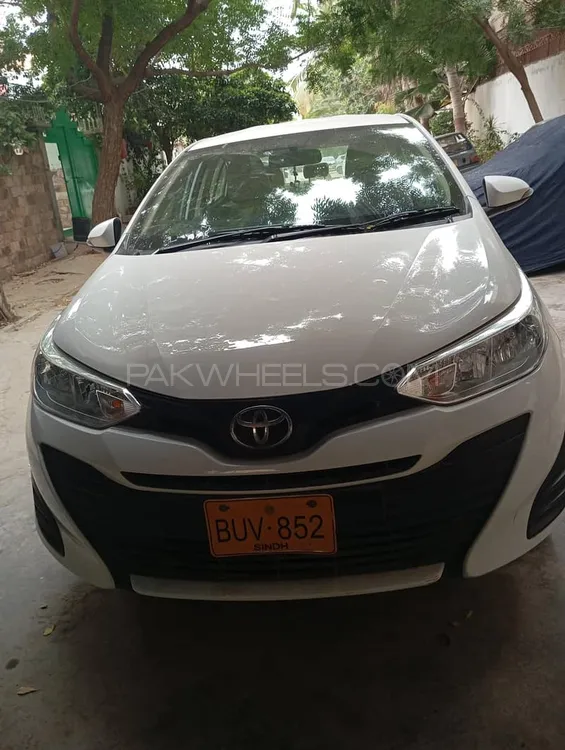 Toyota Yaris Sedan 2021 for Sale in Karachi Image-1