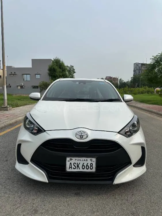 Toyota Yaris Hatchback 2022 for Sale in Lahore Image-1