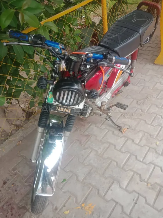Yamaha  YZ125 1993 for Sale Image-1