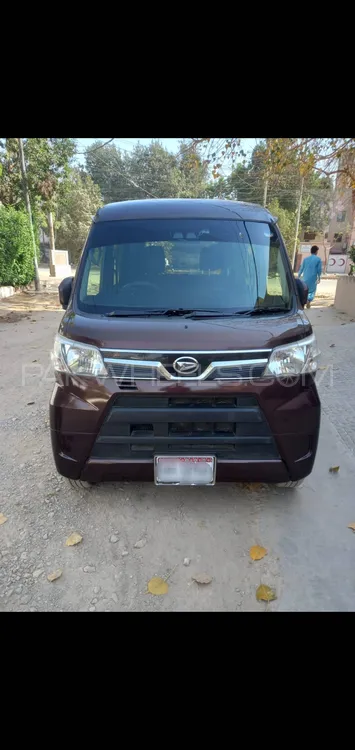 Daihatsu Atrai Wagon 2018 for Sale in Karachi Image-1