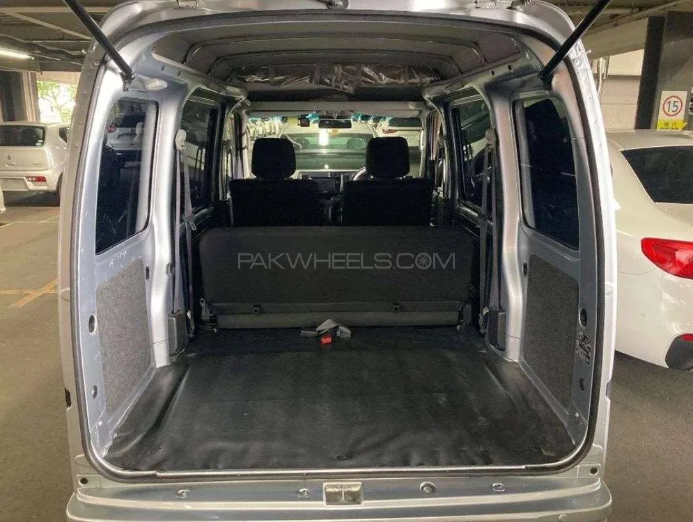 Daihatsu Hijet 2021 for Sale in Karachi Image-1