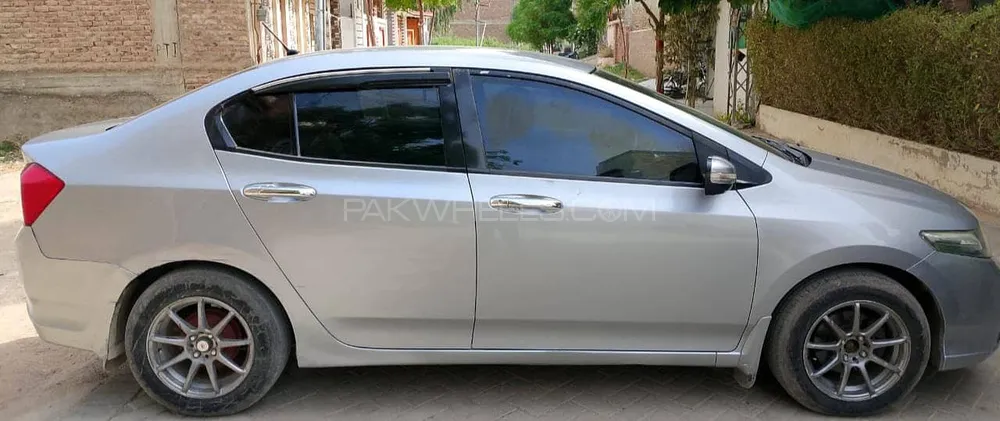 Honda City 2017 for Sale in Hyderabad Image-1
