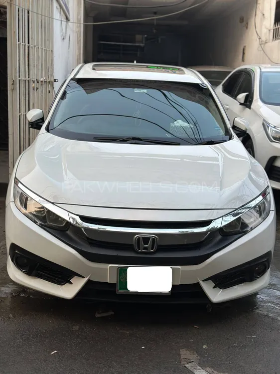Honda Civic 2017 for Sale in Lahore Image-1