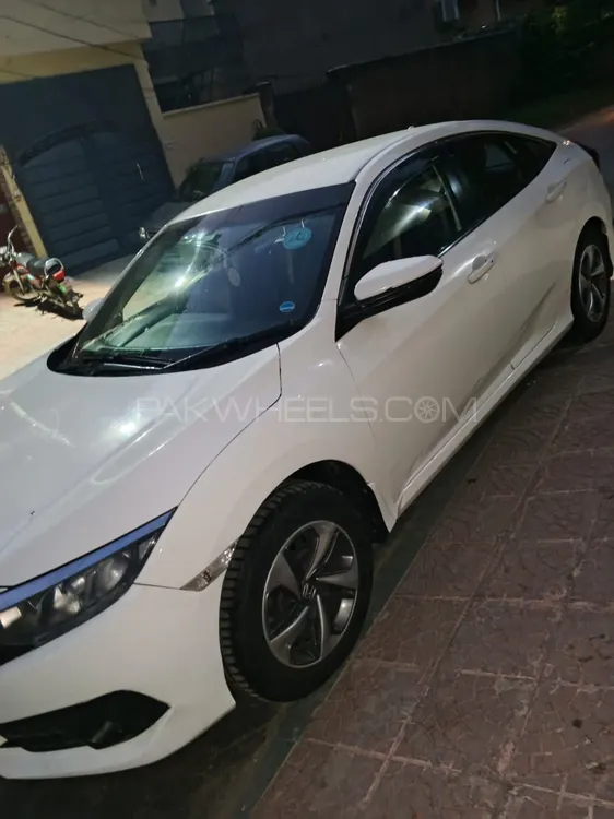 Honda Civic 2020 for Sale in Lahore Image-1