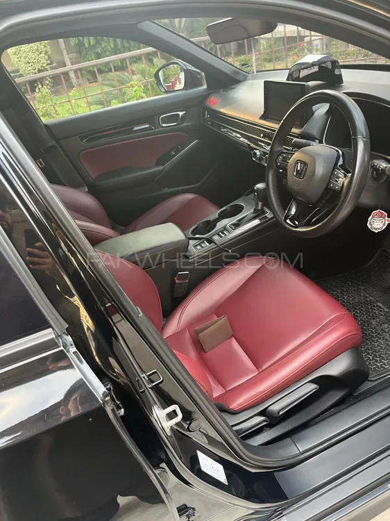 Honda Civic 2024 for Sale in Peshawar Image-1
