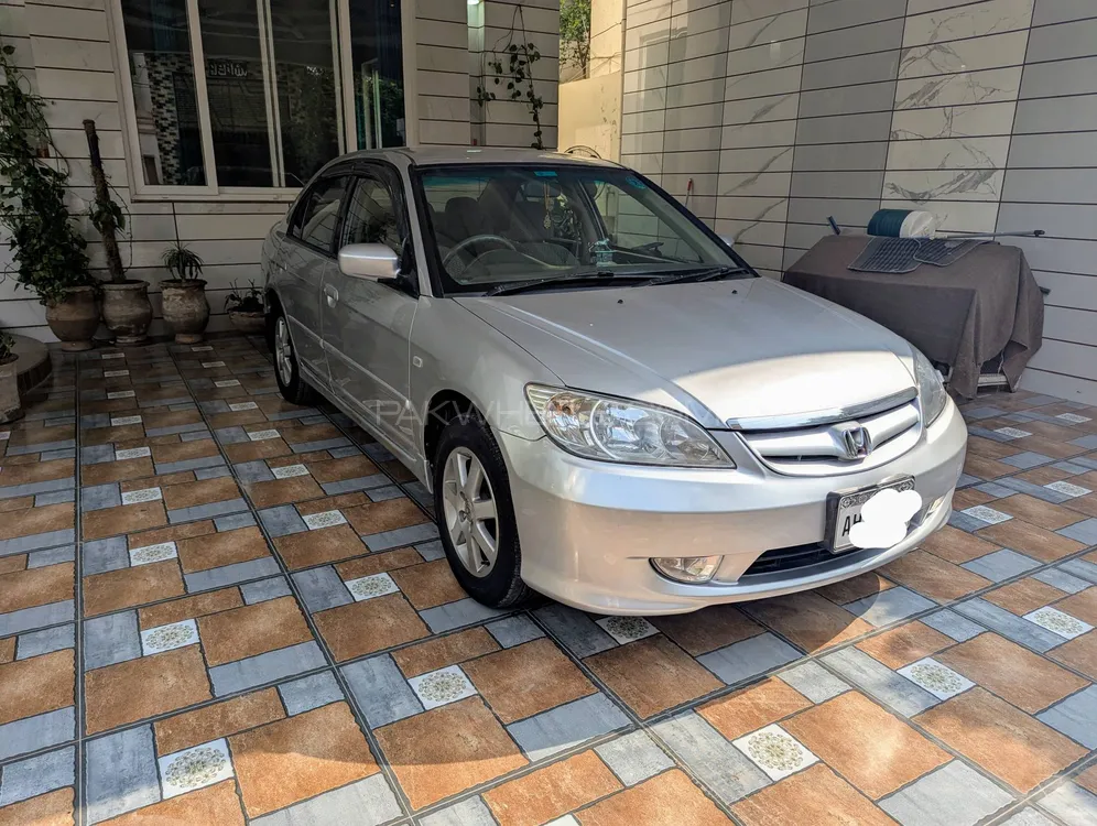 Honda Civic 2005 for Sale in Multan Image-1