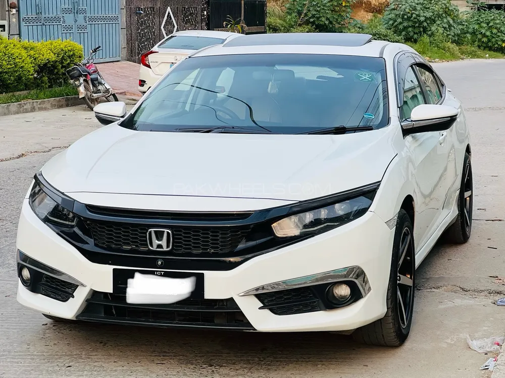 Honda Civic 2018 for Sale in Islamabad Image-1